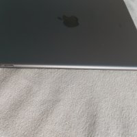 Таблет Apple iPad A2197,  10.2" , ipad 7th Gen (2019) , 32GB, снимка 8 - Таблети - 42366542