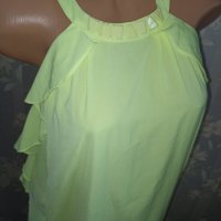 Н&М- М- Ефектна неонова рокля с голи рамене и волани, снимка 16 - Рокли - 41412980