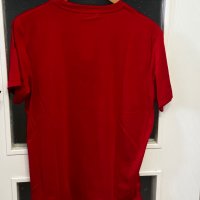 Чисто нова червена тениска с етикет, снимка 3 - Тениски - 41981949