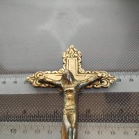 красив стар бронзов масивен кръст разпятие, снимка 2 - Антикварни и старинни предмети - 41968078