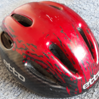 Шлем/каска за колело Etto, снимка 1 - Велосипеди - 44717067