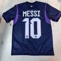 Тениска на Меси в Аржентина Катар 2022, снимка 1 - Футбол - 38986175