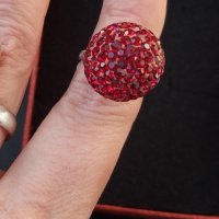 Сребърен пръстен проба 925 / червена топка с кристали "Swarovski" , снимка 3 - Пръстени - 26293568