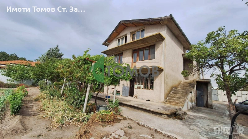Триетажна къща в село Загоре, снимка 1
