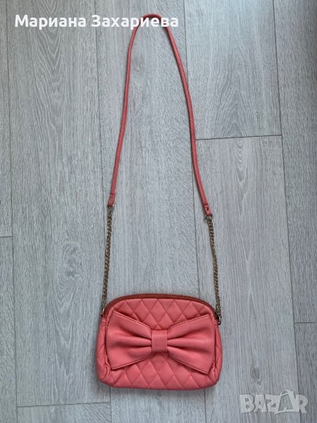 Кокетна дамска чанта, снимка 1