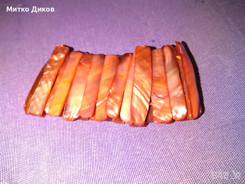 Гривна  от седеф като нова, снимка 1