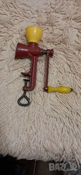 Ретро мелничка , снимка 1