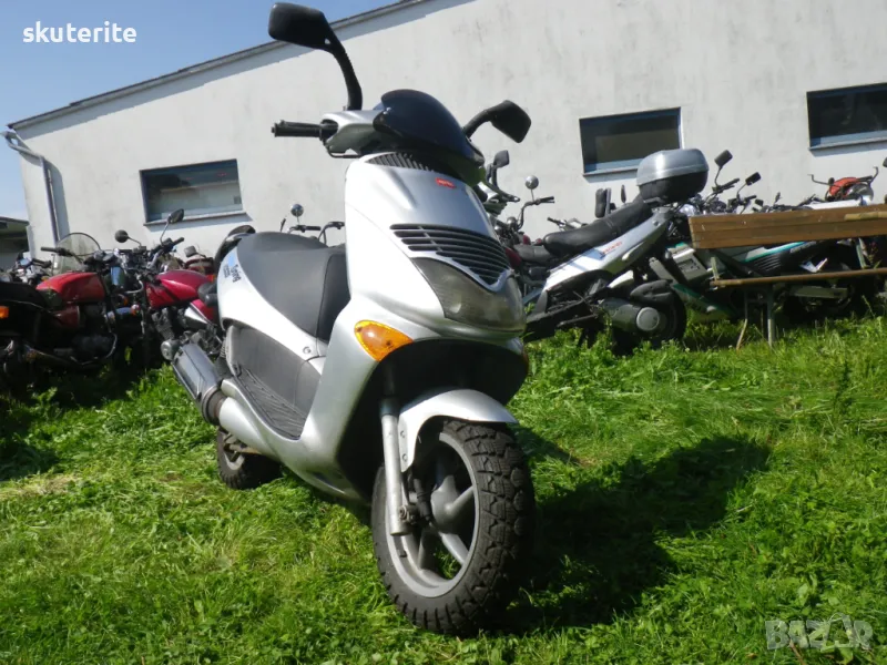 Aprilia Leonardo Априлия Леонардо Скутер мотопед НА ЧАСТИ, снимка 1