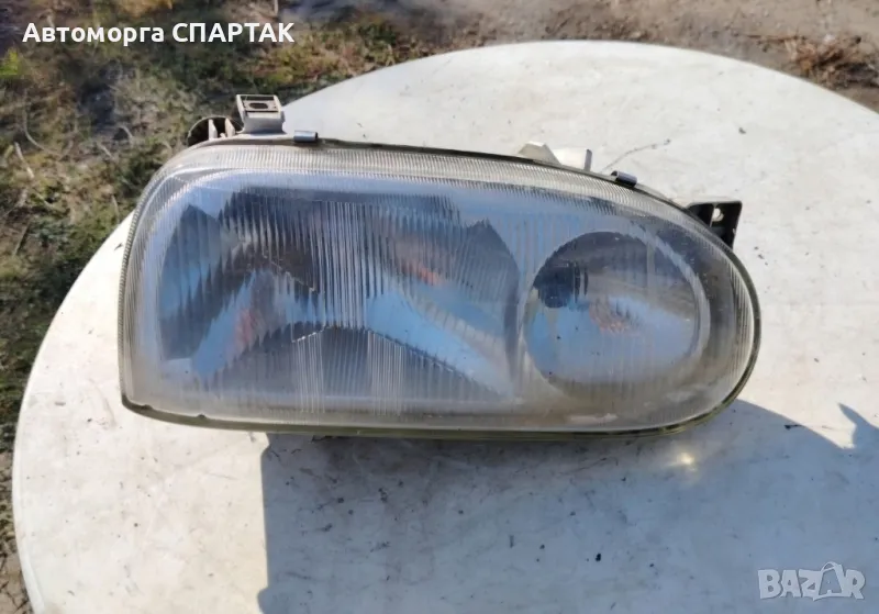 Десен фар VW Golf 3	, снимка 1