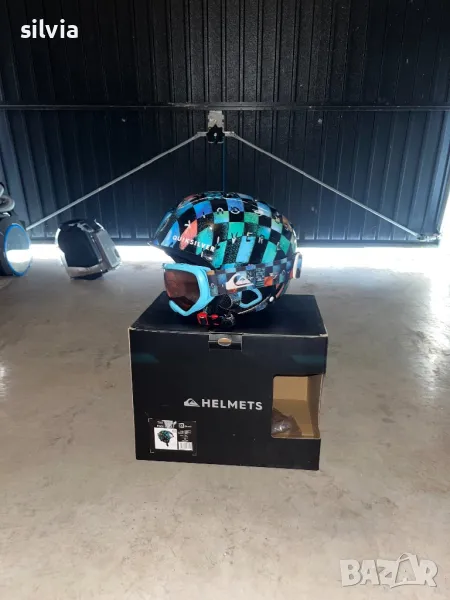 Детска каска + очила + ръкавици, снимка 1