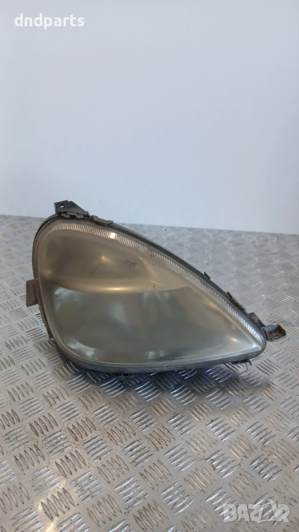 Десен фар Mercedes A-Class W168 2001г., снимка 1