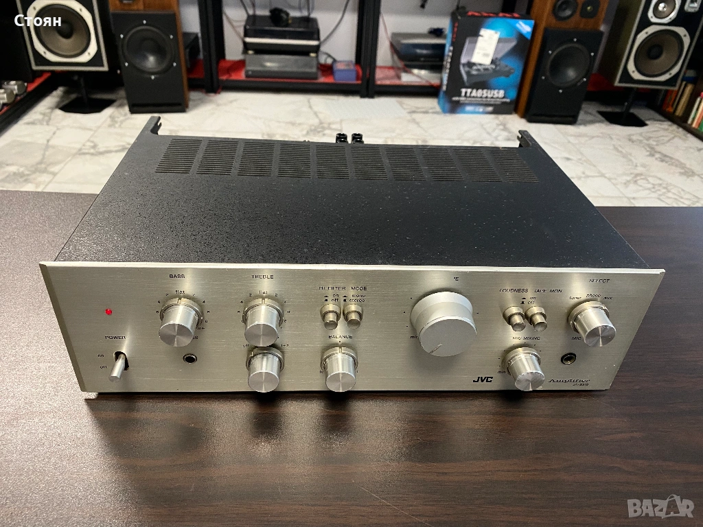 Vintage усилвател JVC, снимка 1
