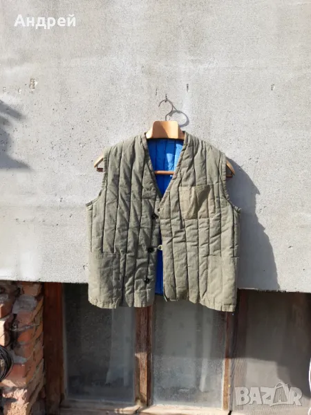 Стар ватиран елек, снимка 1