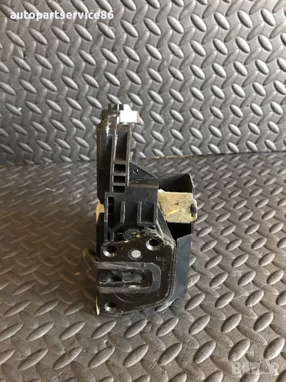 Механизъм на бравата на предната лява врата за KIA Opirus 3.5 (2006), снимка 1