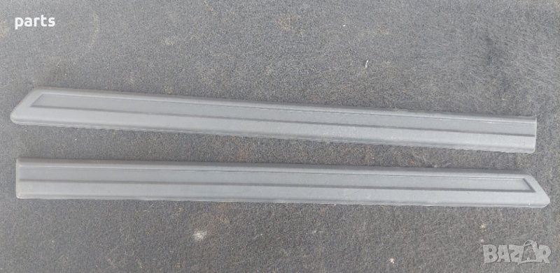 Задни Външни Лайсни Рено Клио 1 - 7700815687 N, снимка 1