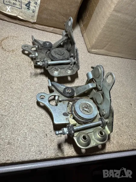 БРАВА ПРЕДНА ДЯСНА ВРАТА ВАЗ ЛАДА 2105 2104 2107 НОВ СССР 2105-6105012-10, снимка 1