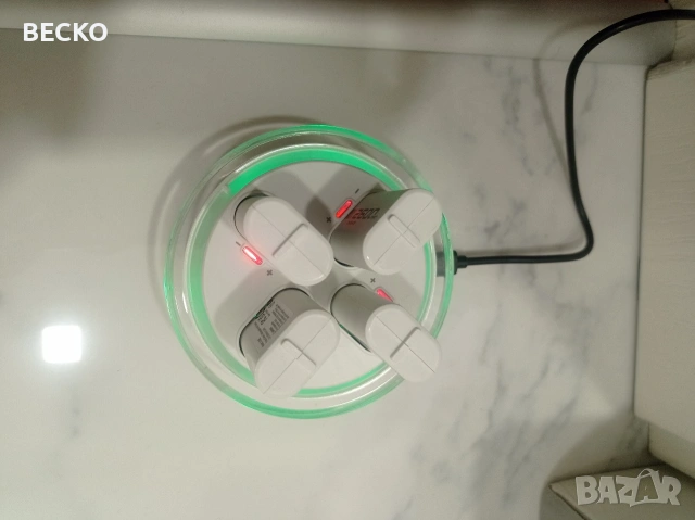 Батерии и зарядна станция за контролери Xbox, снимка 5 - Аксесоари - 53567224