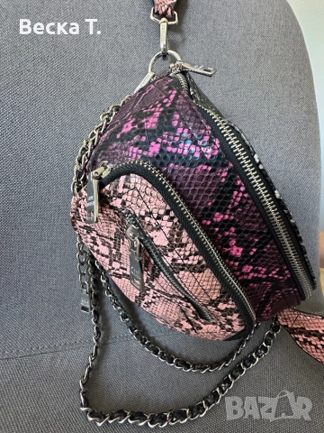 Steve Maddem, кожена чанта, банан с верига, която се откача