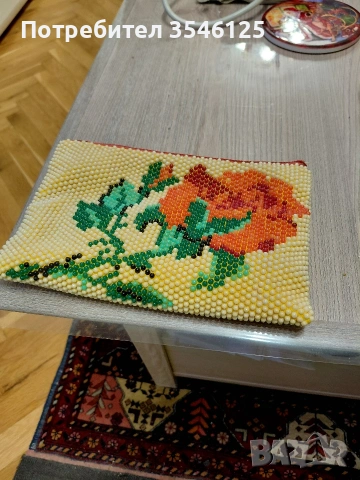 Ново дамско портмоне 