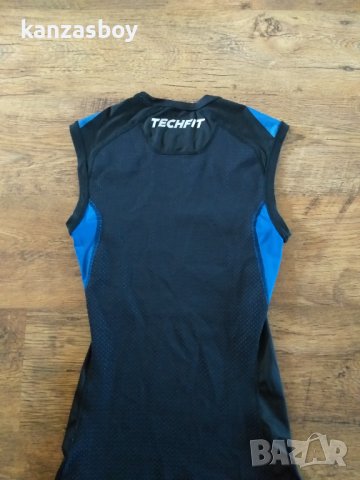 adidas Men's Techfit - страхотен мъжки потник МНОГО ЕЛАСТИЧЕН, снимка 6 - Други - 40125761