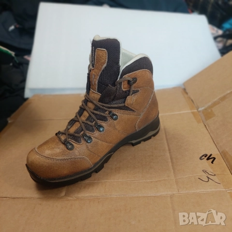 туристически обувки Lowa - Hudson LL Mid номер 39 , снимка 2 - Други - 51942459
