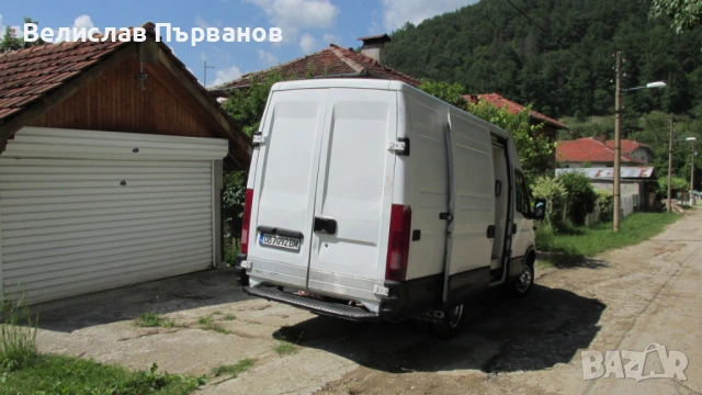 Продавам хладилен бус Iveco Daly