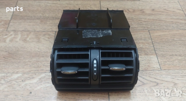 Средни Духалки Парно Мерцедес C W203 - A2038300454, снимка 2 - Части - 53207585