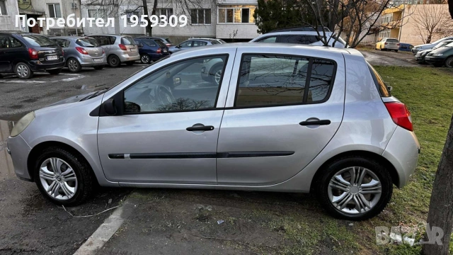Renault Clio , снимка 5 - Автомобили и джипове - 53236873