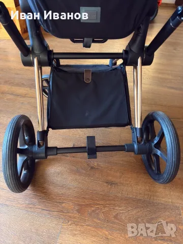 Бебешка количка Cybex Priam 4 + зимен чувал, снимка 14 - Детски колички - 55796583