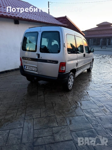 Citroen Berlingo 1.6HDI, снимка 4 - Автомобили и джипове - 53835389