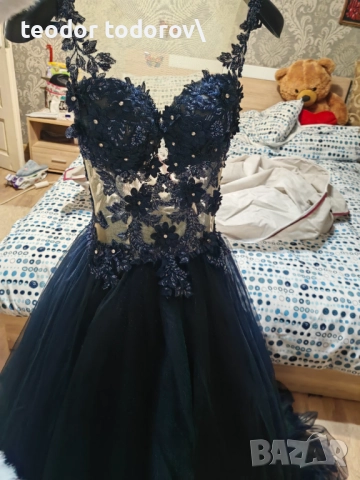 Дълга бална рокличка размер М, снимка 2 - Рокли - 52679627