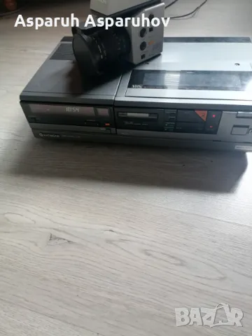 Видеокасетофон и видеокамера HITACHI VIDEO SYSTEM VT 8E & HITACHI VK C1500E, снимка 8 - Камери - 48508853