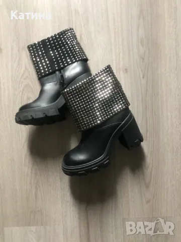 НОВИ боти, снимка 1