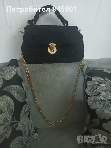 Ръчно плетени дамски чанти на една кука, снимка 6 - Чанти - 49353948