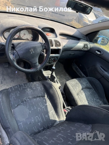 Продавам Peugeot 206 1-4-75кс 2003г НА ЧАСТИ , снимка 6 - Автомобили и джипове - 53713943