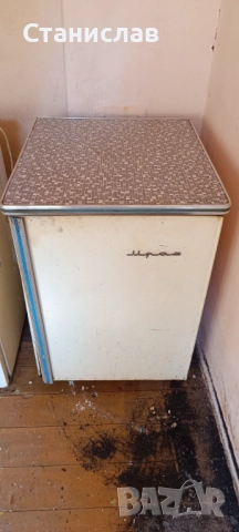 Хладилник  МРАЗ, снимка 2 - Хладилници - 52283793