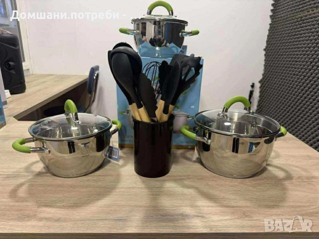 Комплект тенджери + кухненски прибори от 11 части