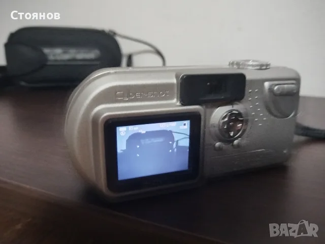Камера SONY Cyber-shot DSC-P9 Japan , снимка 4 - Фотоапарати - 55982235