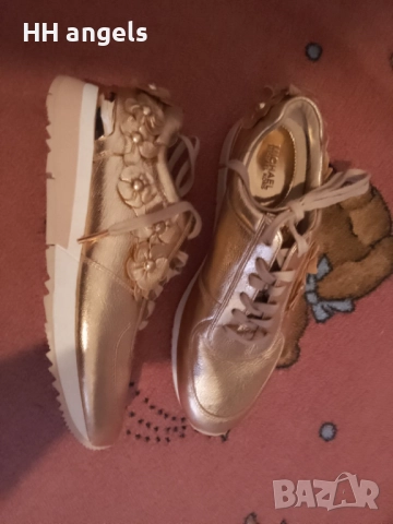 Michael Kors чисто нови естествена кожа