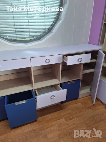 Дизайнерска секция + бюро, модулна конфигурация, отлично състояние, снимка 4 - Други - 53304234