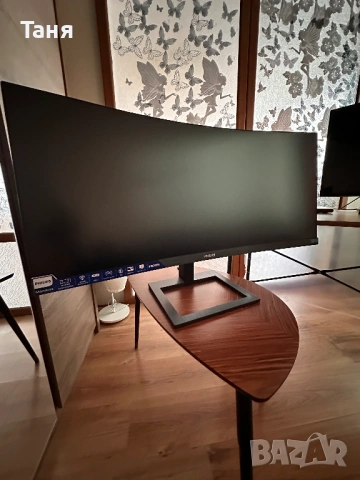 Монитор за компютър, снимка 4 - Работни компютри - 53779696