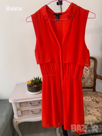 Рокля на размер H&M в размер XS