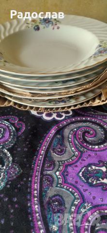 стари порцеланови чинии Китка