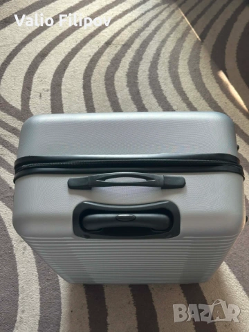 Голям твърд куфар 75 см (L), 4 колела, TSA/код – запазен, снимка 5 - Куфари - 53703330