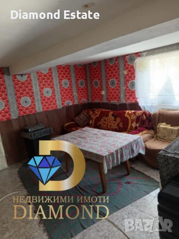 Двуетажна къща в град Гълъбово, снимка 5 - Къщи - 51062352