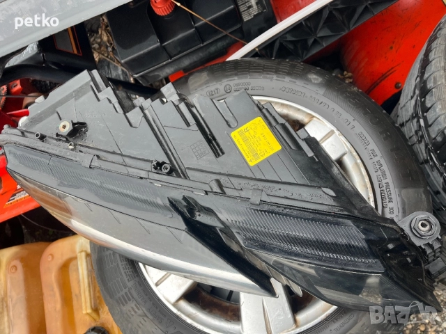 Продавам фар за Шкода октавия3. 2024, снимка 2 - Аксесоари и консумативи - 52864046