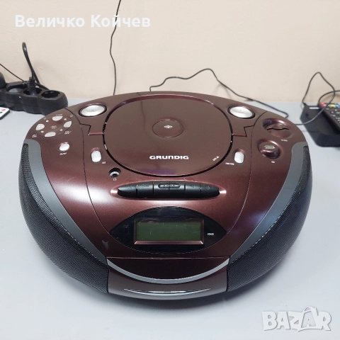 Радиокасетофон Grundig със cd,usb,sd card!