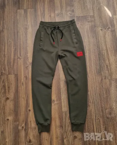 страхотен мъжки екип HUGO BOSS  размер  L , снимка 16 - Спортни дрехи, екипи - 47737326