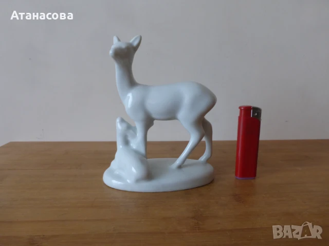 Порцеланова фигура Сърнички ИЗИДА 1960 г Сърна Сърни