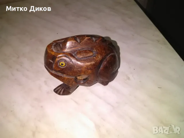 Дървена жаба за късмет и пари 115х84х78мм, снимка 2 - Декорация за дома - 48429063